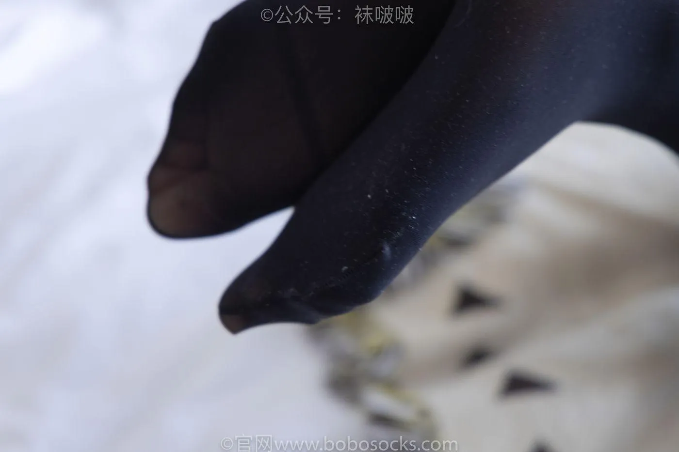 [BoBoSocks袜啵啵]NO.029 小甜豆-平底鞋、厚黑丝、厚肉丝、踩饼干剧情 [144P]插图3